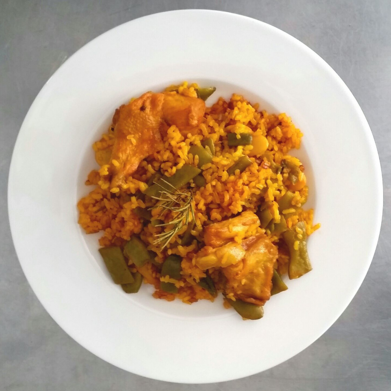 Paella valenciana